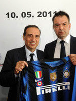 足球报：邵佳一有四大特质被认可，熟悉足协和国字号工作（足球报：邵佳一四大特质获肯定，熟悉足协与国字号事务）