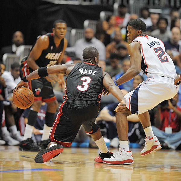 西班牙手球队公布欧洲杯35人名单 巴萨六将入选创历史新高（西班牙手球队发布欧洲杯35人初选，巴萨六将上榜创历史新高）