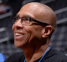 斯基拉：尤文将给伊尔迪兹500-550万年薪，加与欧冠挂钩奖金（斯基拉：尤文拟向伊尔迪兹提供500-550万年薪，并附欧冠激励条款）