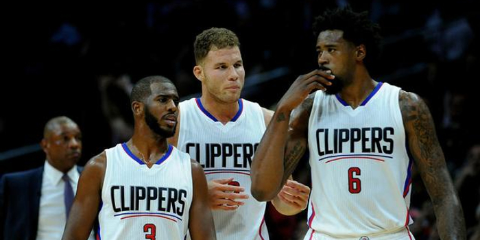 意甲战报：扎尼奥洛破门，2人染红，乌迪内斯2-0帕尔马（意甲速递：扎尼奥洛建功，两人被罚下，乌迪内斯2-0帕尔马）