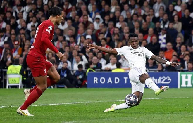 送出助攻，迪马尔科当选国米vs拉齐奥全场最佳球员（奉献助攻，迪马尔科荣膺国米战拉齐奥全场最佳）