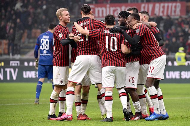 斯内德：姆巴佩会赢得2026年金球奖；没有人效力皇马时想离开（斯内德：看好姆巴佩2026夺金球；在皇马时无人想离开）