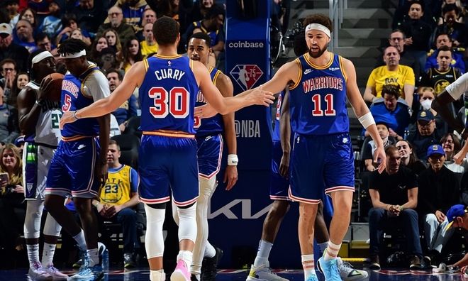 为了让阿隆索来皇马废了自己两年，去年给安切洛蒂5000万买人也不至于这样（为等阿隆索接班皇马两年空转，去年给安切洛蒂5000万引援也不该成这局面）