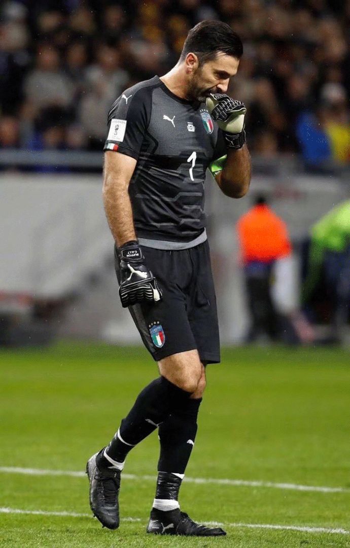 海外法国球员欧冠之夜：谢尔基、卡卢卢和扎格表现出色（欧冠之夜，效力海外的法国球员闪耀：谢尔基、卡卢卢与扎格表现抢眼）