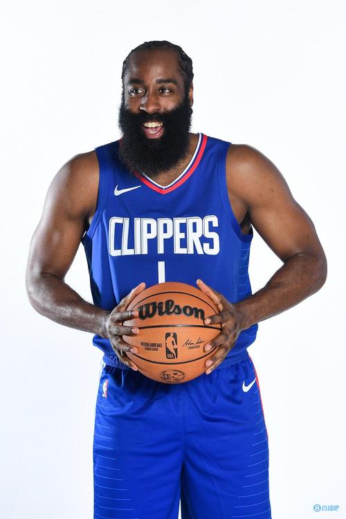 经纪人：米内罗竞技未与胡尔克就续约进行接触（经纪人称米内罗竞技尚未与胡尔克谈续约）