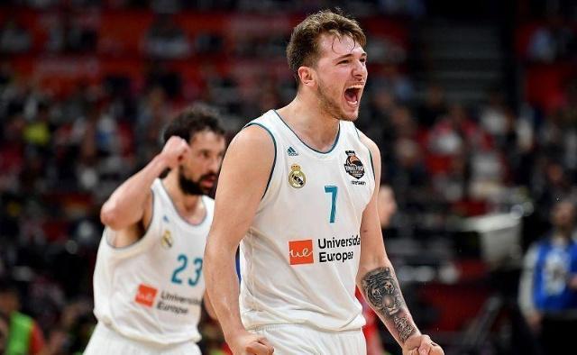 瓦伦西亚1-0莱万特，杜罗一剑封喉（瓦伦西亚1-0小胜莱万特，杜罗打进制胜球）